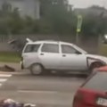 Detalji teške nesreće kod Smedereva: Auto prepolovljen, poginuo suvozač