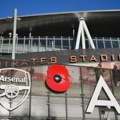 Arsenal ostao bez defanzivca