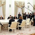 Traje ključan sastanak; Ovo su Putinove prve reči tokom susreta sa Trampovim izaslanikom FOTO/VIDEO