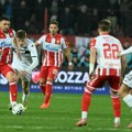 Fudbaleri Zvezde posle prvog poluvremena vode 1:0 protiv Partizana