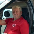 Ljubiša iz Knjaževca stavio "mercedesa" iznad grobnice: "Imaću kamere, neće moći vrabac da proleti!" (foto)