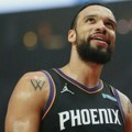 Najluđi koš u istoriji NBA lige: Ovakav cirkuski pogodak se ne pamti, pogledajte šta se upravo desilo VIDEO