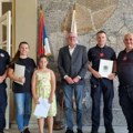 Nagrade žigićevoj i čiči: Uručena priznanja najboljem policajcu i vatrogascu u GO Zemun