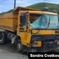 Koja je veza kamiona sa barikade u Banjskoj i Radoičića?