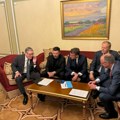 Navala diplomatskih poziva nakon Trumpove ponude za pridruživanje pregovorima