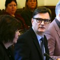 Odbor za administrativna pitanja kaznio Bakareca sa 10 odsto plate zbog opomene na sednici Skupštine Srbije