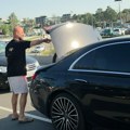 Pevač se vratio sa Svetskog prvenstva, slavio sa navijačima BiH i govorio o reprezentaciji, a onda se koleginica pojavila sa…