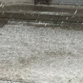 Nevreme protutnjalo srpskim gradom, pogledajte posledice: U dvorištu zabeležen neverovatan snimak