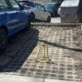 Na mirijevu i Vračaru otimačina za parking: Cirkus sa uzurpiranim mestima! Komšije besne na bahate vozače, čudo šta sve…