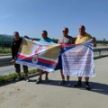 Pešice do Krfa kako bi pomogli izgradnju dečjeg i omladinskog kampa: Po kiši i suncu ratni veteran sa Pala, stigli već na…
