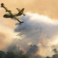 Prvi snimci požara kod Jadranske magistrale: Poleteli kanaderi