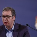 Vučić: Protesti nisu studentski, iza svega stoje svjetski moćnici zbog Rezolucije o Srebrenici