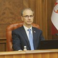 (VIDEO) Macut izbegao da odgovori na pitanje KRIK-a o kupovini vile vredne milion evra