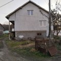 Filip (27) izmasakrirao Vlastimira i njegovon sina, sud mu izrekao meru obaveznog lečenja