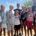 Mali heroji jači od užasa na Tamišu: Deca koju je manijak pokušao da pregazi skuterom osvojila medalje!