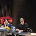 Posle 35 godina "Narodni poslanik" opet: U JDP-u: Klasik sa impresivnom glumačkom ekipom