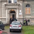 Češki policajci zalutali na vežbi - upali u pogrešnu zgradu, umesto statista zatekli prestravljene učenike