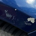 Новосађанин тврди да му је "паук" служба оштетила возило, "Паркинг сервис" не доставља фотографије
