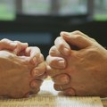 Sociološkinja religije iz Velike Britanije za Insajder: Pripadanje bez verovanja sve češći religijski obrazac (VIDEO)