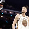 Vernost vredna 40 miliona: Kristaps Porzingis potpisao novi dvogodišnji ugovor sa Golden Stejtom