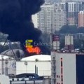 Opet gori moskovska rafinerija nafte! Gust crni dim se vije iznad postrojenja koje je već dvaput bilo meta Ukrajinaca, ruske…