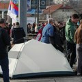 Mediji: Devojka pronađena bez znakova života na studentskim protestima