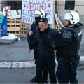 Žandaremerija prekinula blokadu suda u Nišu, priveden veteran, studenti krenuli ka MUP-u (VIDEO)