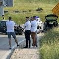 Strašna nesreća na Zlatiboru: Auto se odbio o drugi; Delovi automobila rasuti po putu FOTO
