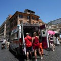 Devojčica umrla od srčanog udara usled vrućina: Užas u Italiji, širom zemlje izmereno više od 40 stepeni