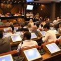 Sednica Skupštine Grada Novog Sada, ispred protest grupe građana
