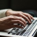U petak počinje sa radom portal "Ko si bre ti": Anonimno prijavljivanje bahatih funkcionera
