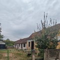 Seosko domaćinstvo na prodaju za 16.000 evra! Nalazi se u blizini Šapca: Ima garažu, štalu i radionicu (foto)