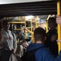Putnici plakali od oduševljenja zbog mladića: U autobusu se orile pesme o Kosovu (video)