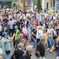 Одржан протест покрета “Крени промени” испред РТС; Манојловић: Јавни сервис ћути на кампању Рио Тинта, нећемо дати…