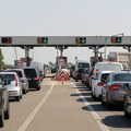Sutra očekivane gužve u saobraćaju - savetuju se oprez i strpljenje