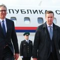 Vučić na putu za Moskvu: Avion u Bakuu čekao odobrenje za nastavak leta