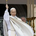 Papa lav xiv kritikovao porast nacionalističkih pokreta u sveta: Poglavar Rimokatoličke crkve se pomolio za pomirenje i…