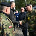 Centar za obuku ukrajinskih vojnika otvoren u Poljskoj: Baza fokusirana na razvoj sposobnosti dronova, prima 1.200 vojnika…