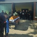 Oproštaj od partizana: Ispraćen dostojanstveno, uz pleh muziku, porodicu i prijatelje