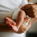 Trećina beba u Nemačkoj rođena carskim rezom