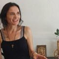 (Video) Hrvatica prešla u pravoslavlje, napustila Dubrovnik zbog Novog Sada. Htela je da ode sa Balkana, a onda je došla u…