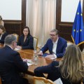 Vučić sa delegacijom EBRD o nastavku saradnje i strateškim projektima za Srbiju