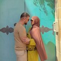 Певач јавно преварио жену са колегиницом, она му све опростила: Повукао се након афере, ево како данас изгледа