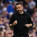 "Neću menjati stav zbog dva neuspeha!" Roberto De Zerbi digao glas posle katastrofalnog starta sezone na klupi Totenhema.