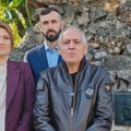VIDEO Odbornici Kreni-Promeni uklonili ogradu u Ćacilendu: Položili venac kod Osmatračnice sa Kajmakčalana, snimala ih BIA…
