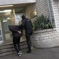 Velika potera za narko-dilerom u Beogradu: Jedan uhapšen, drugi pobegao, prevozili 15 kila droge