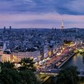 Nemački državljanin ubijen, a još dve osobe povređene u napadu nožem i čekićem u Parizu