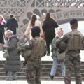 Duge cevi u srcu Pariza: Po gradu se šetaju naoružani vojnici, preduzete ozbiljne mere bezbednosti (foto/ video)