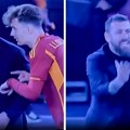 Kad de rosiju "padne roletna": Trener Rome zbog ove reakcije postao hit na društvenim mrežama (video)
