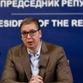 "U: ovim trenucima neopisive tuge, mislima smo uz vas": Vučić izrazio saučešće povodom avionske nesreće u Rusiji